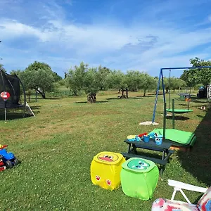 Privatunterkunft Berber, Babici